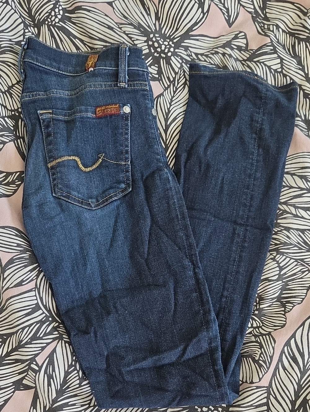 7 MANKIND pefect Condition Dark Blue Women's Denim Jeans - Classic Straight Leg